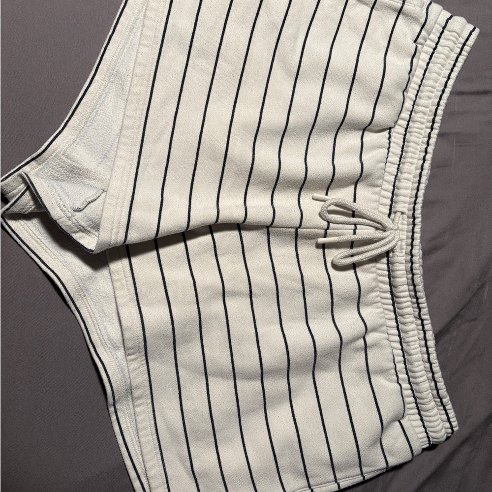 Universal Thread Drawstring Sweatshorts